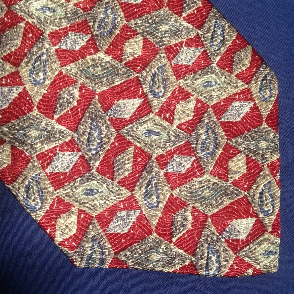 FINAL MARKDOWN Men's Claiborne 100% Italian Silk Necktie